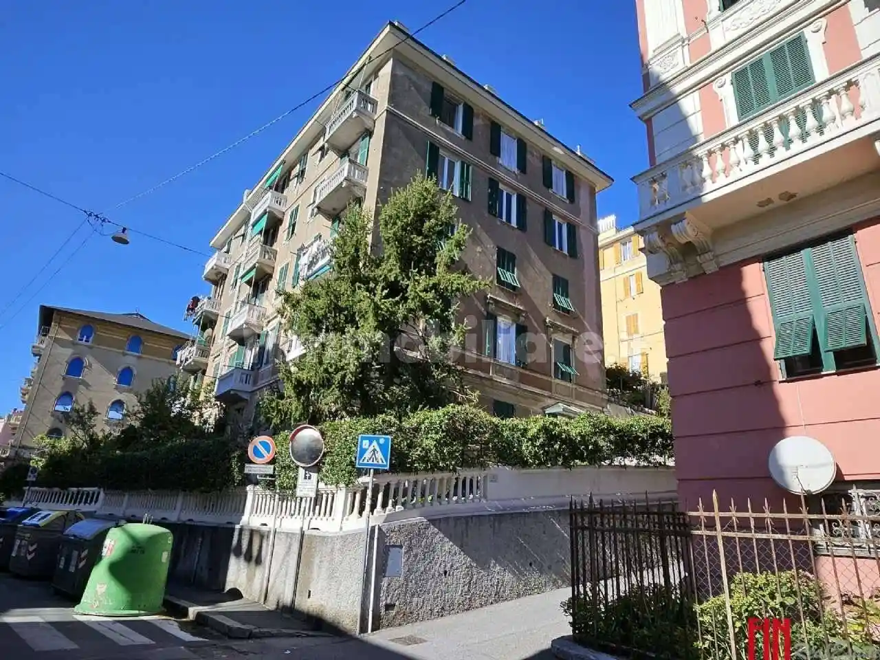 Appartamento in vendita a Genova