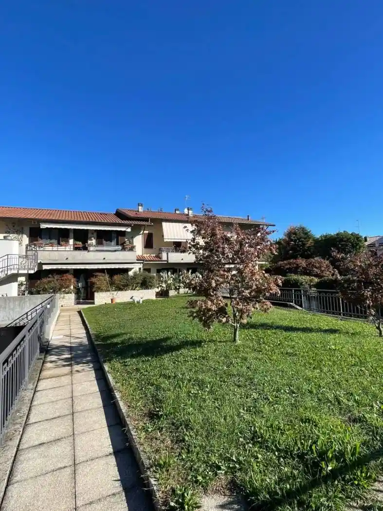 Appartamento in vendita a Albano Sant'Alessandro