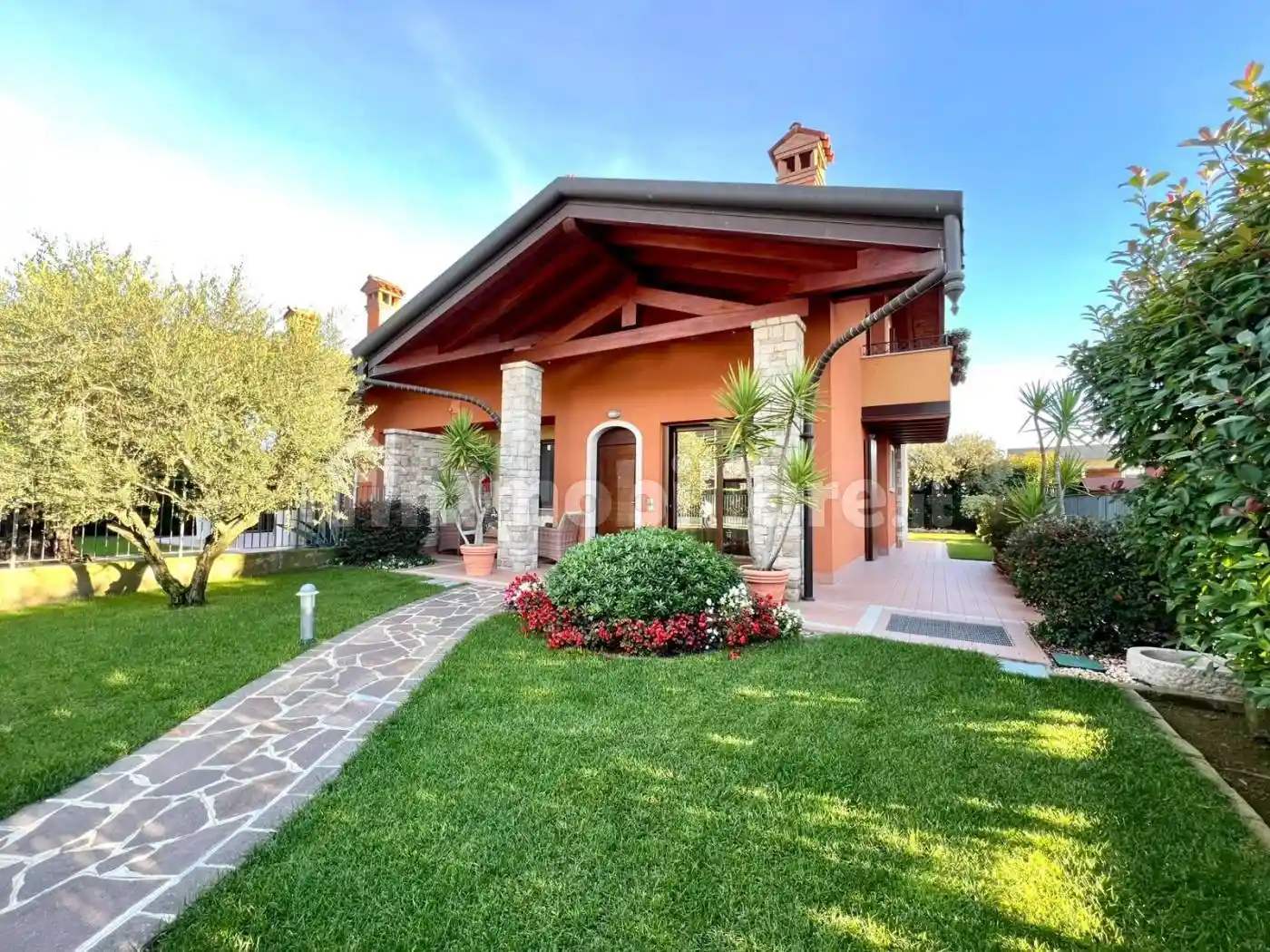 Villa in vendita a Brusaporto