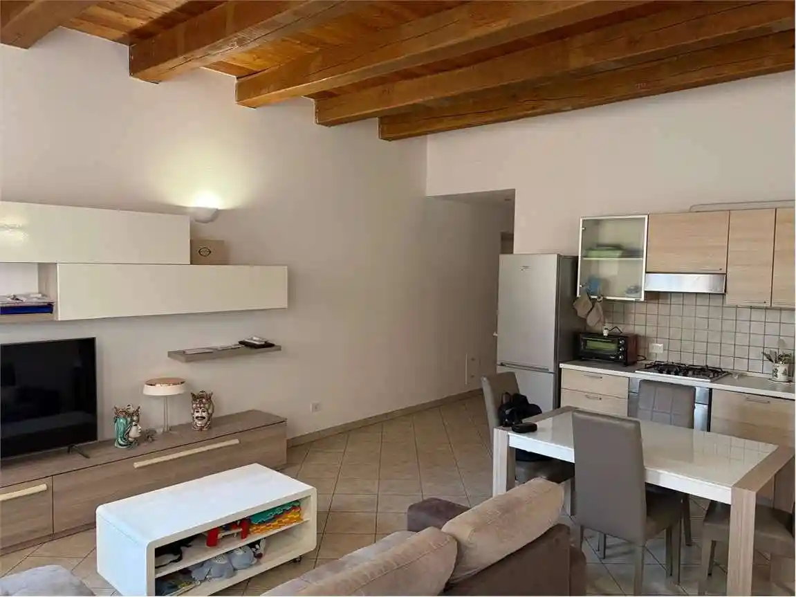Appartamento in affitto a Ancona