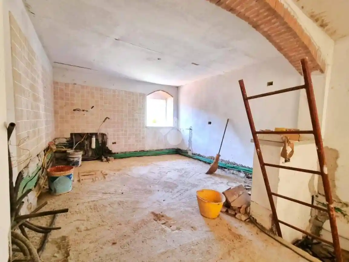 Casa indipendente in vendita a Pistoia