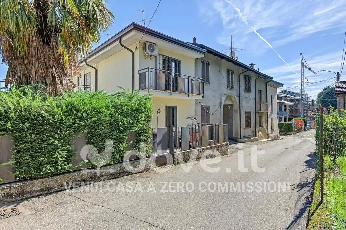 Casa indipendente in vendita a Lentate sul Seveso