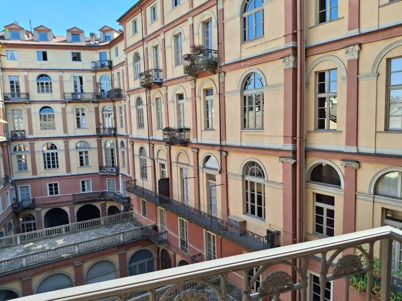 Appartamento in vendita a Torino