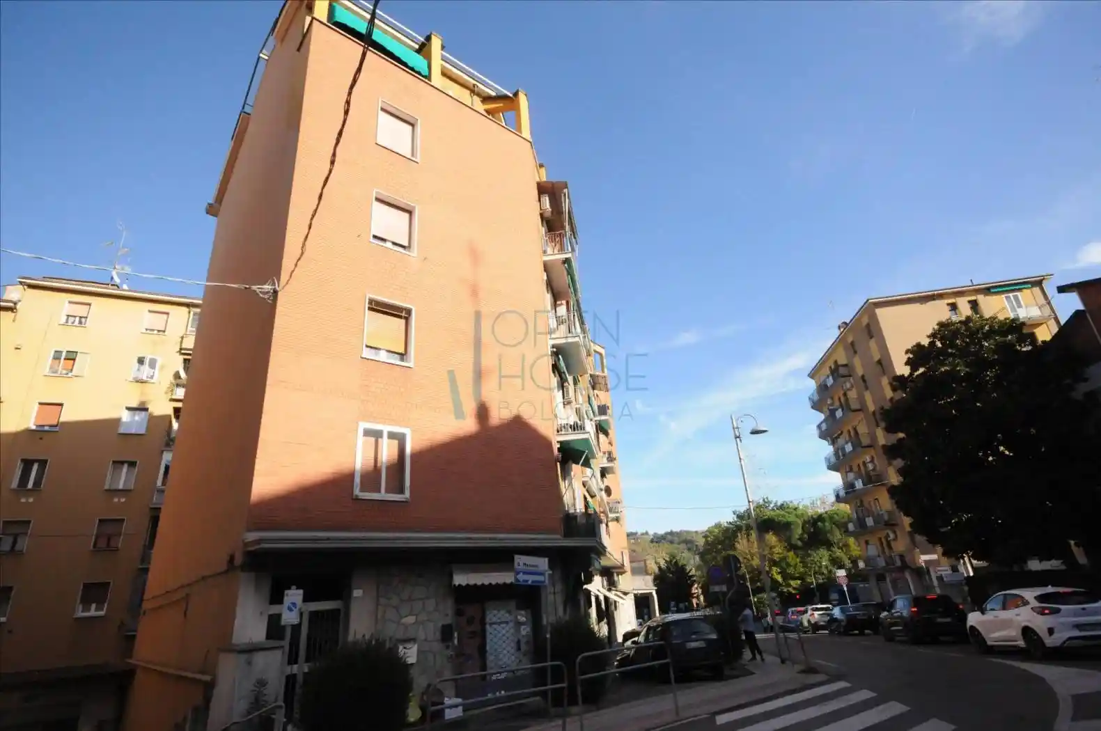 Appartamento in vendita a Casalecchio di Reno