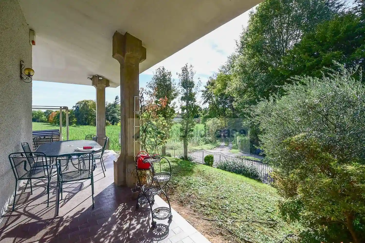 Villa - foto 2