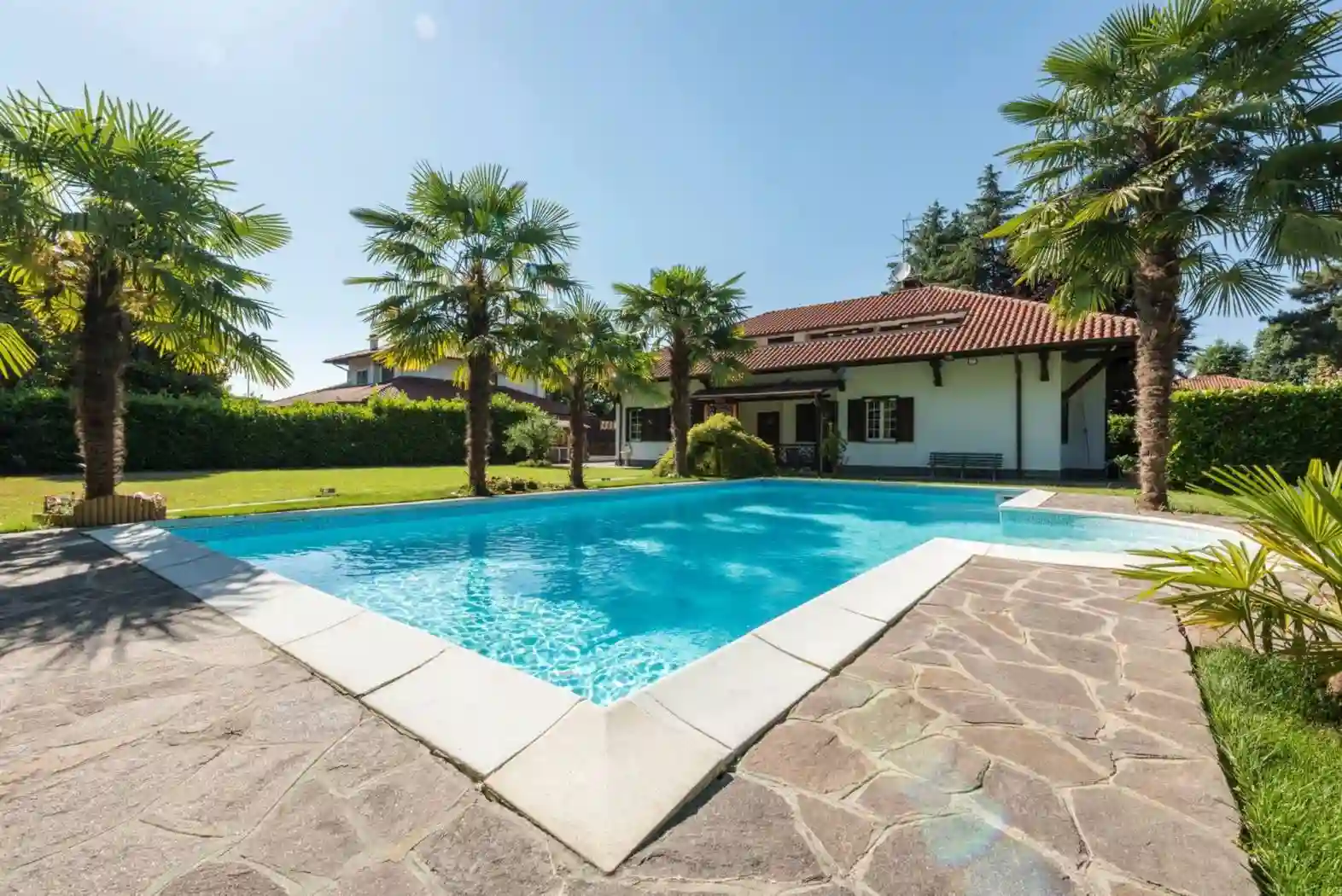 Villa - foto 2