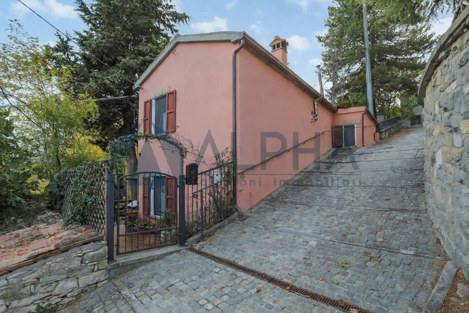 Villa in vendita a Sogliano al Rubicone