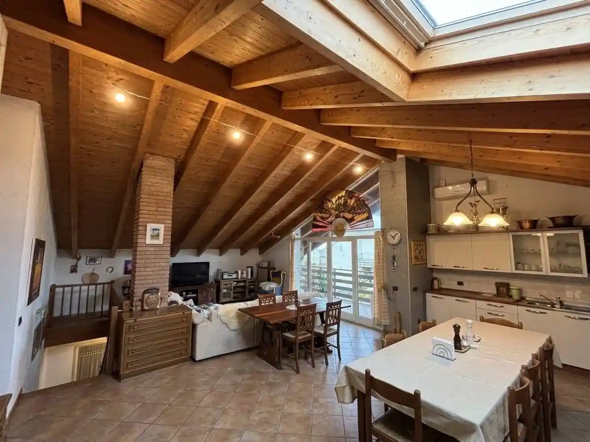 Villa in vendita a Piacenza