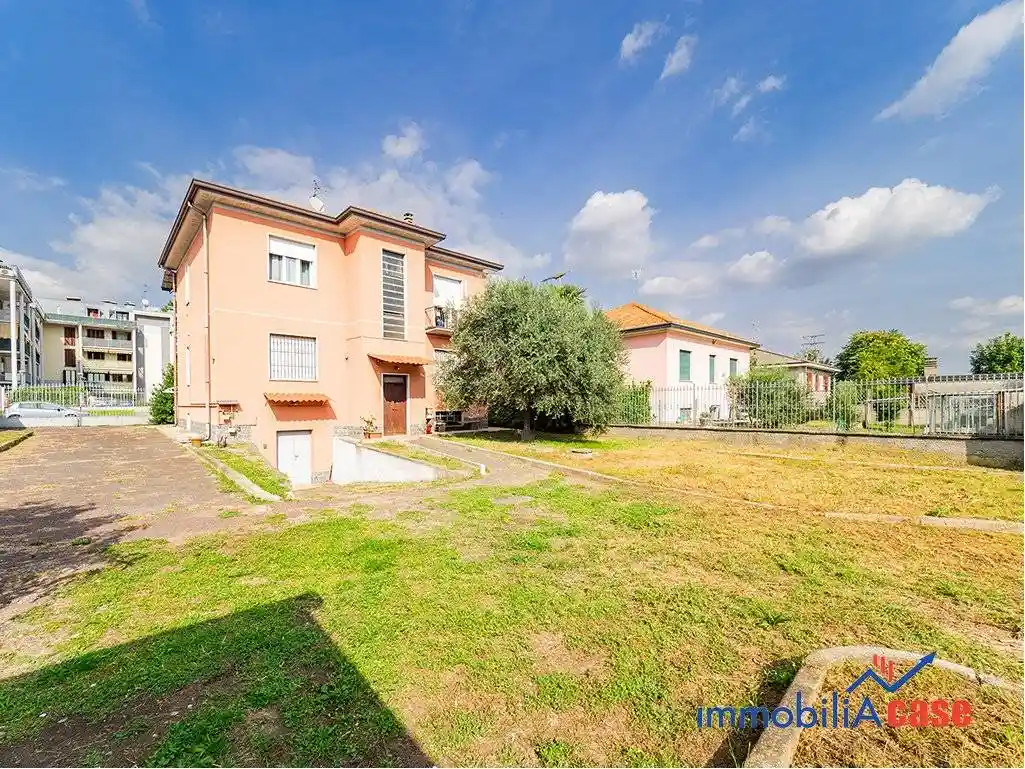 Appartamento in vendita a Limbiate