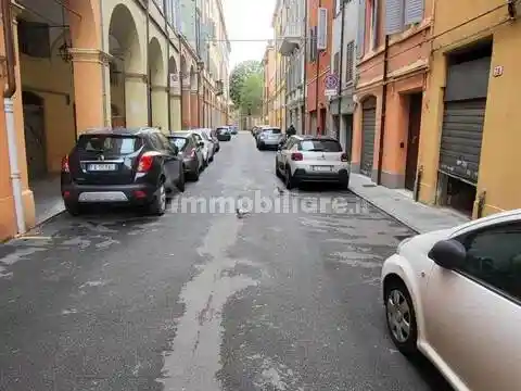 Appartamento in vendita a Modena