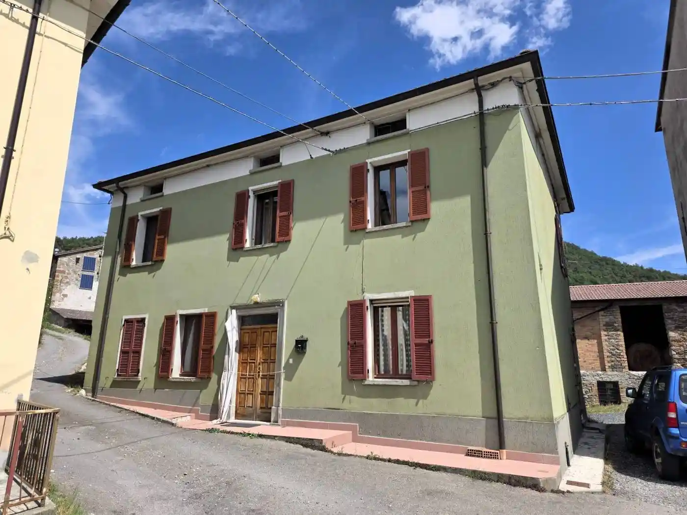 Villa in vendita a Bardi