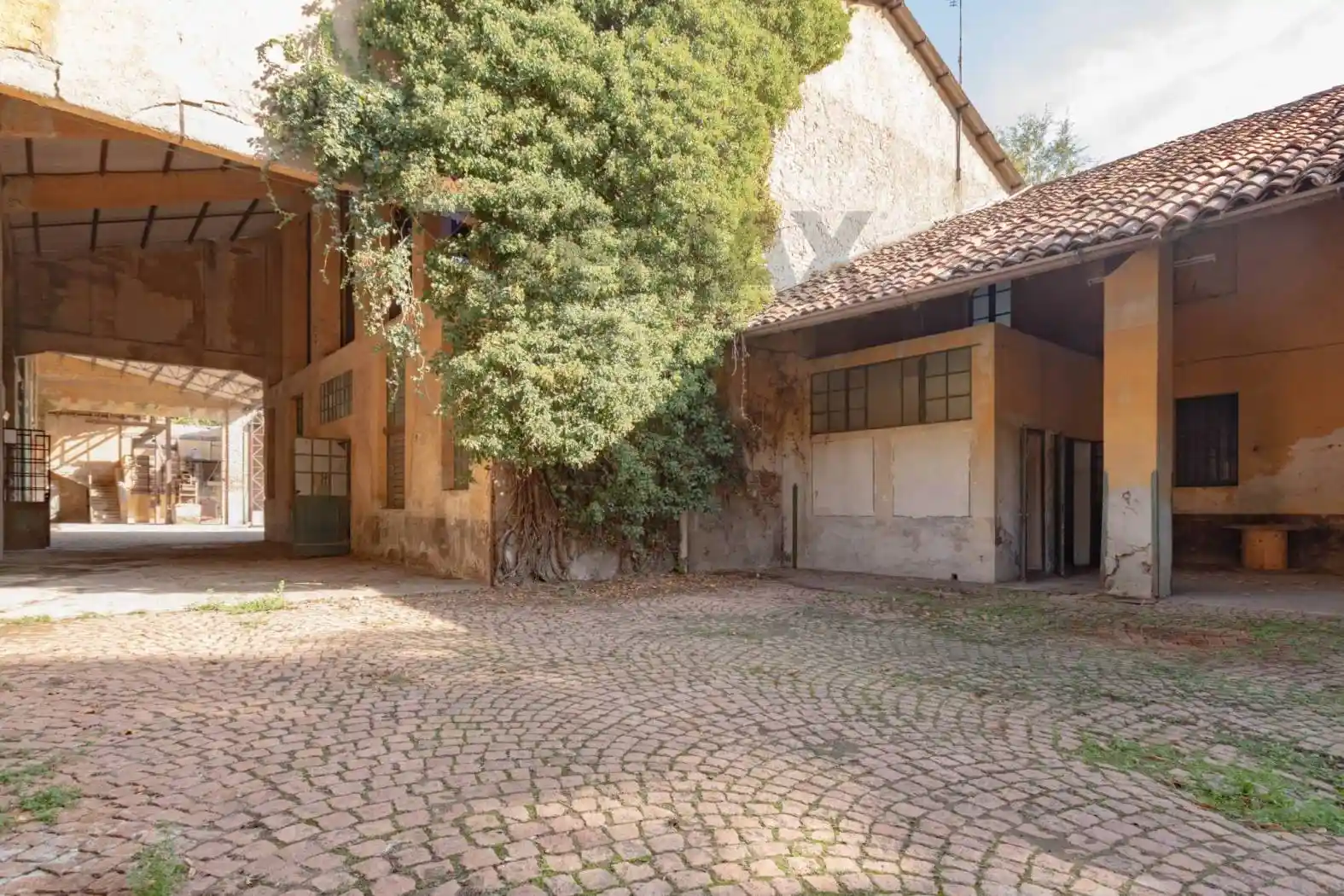 Rustico - Casale in vendita a Inveruno