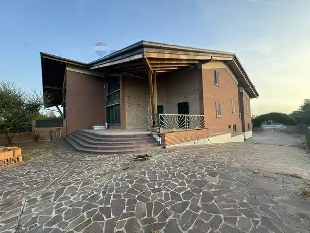 Villa in vendita a Ferrara