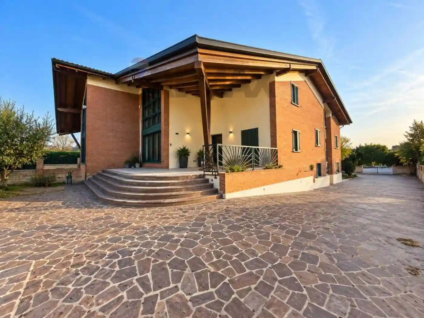 Villa - foto 2