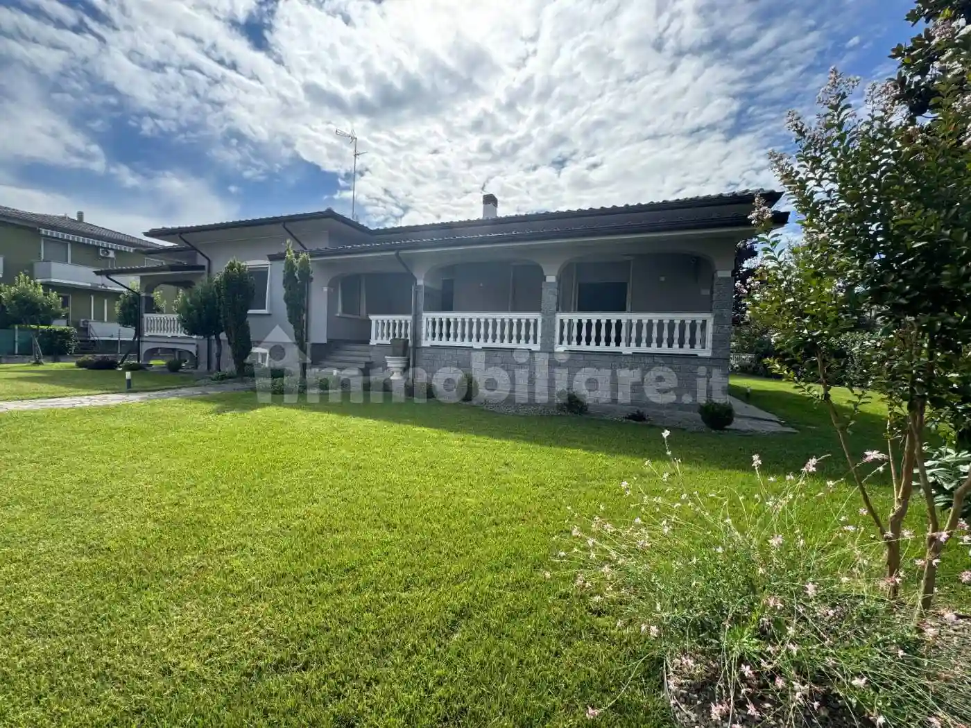 Villa - foto 4