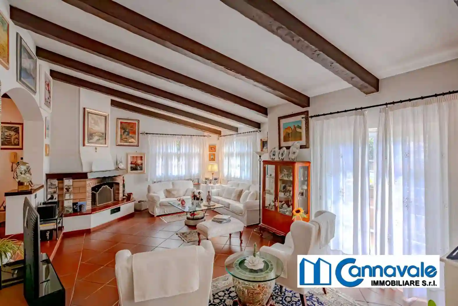 Villa - foto 2
