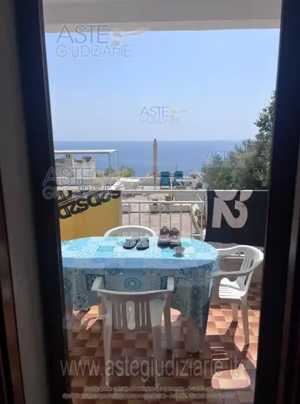 Appartamento in vendita a Castro