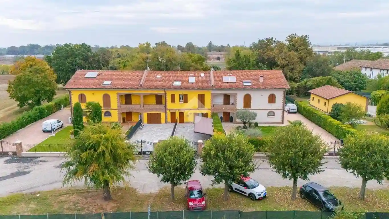 Villetta a schiera - foto 2