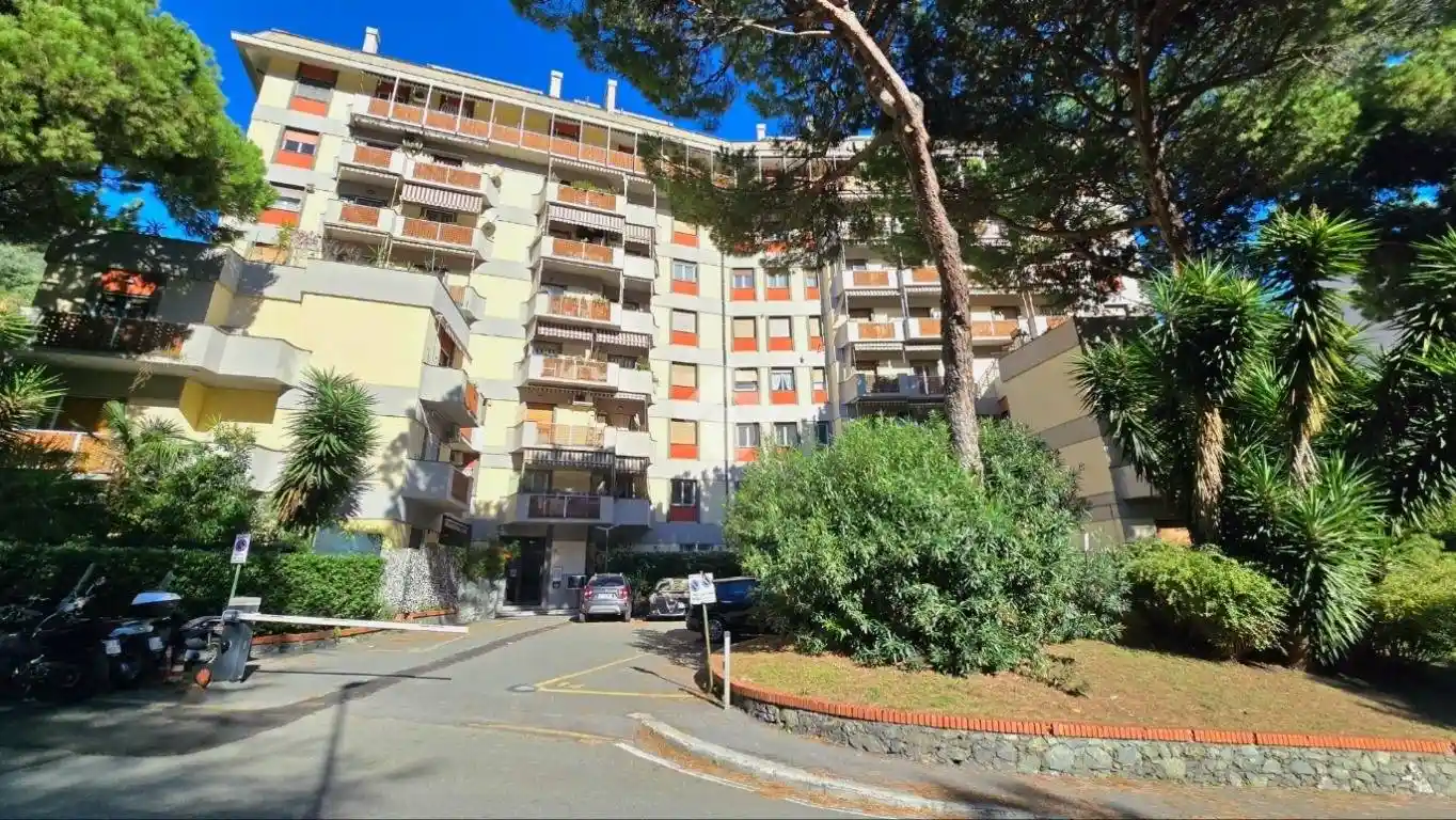 Appartamento in vendita a Genova