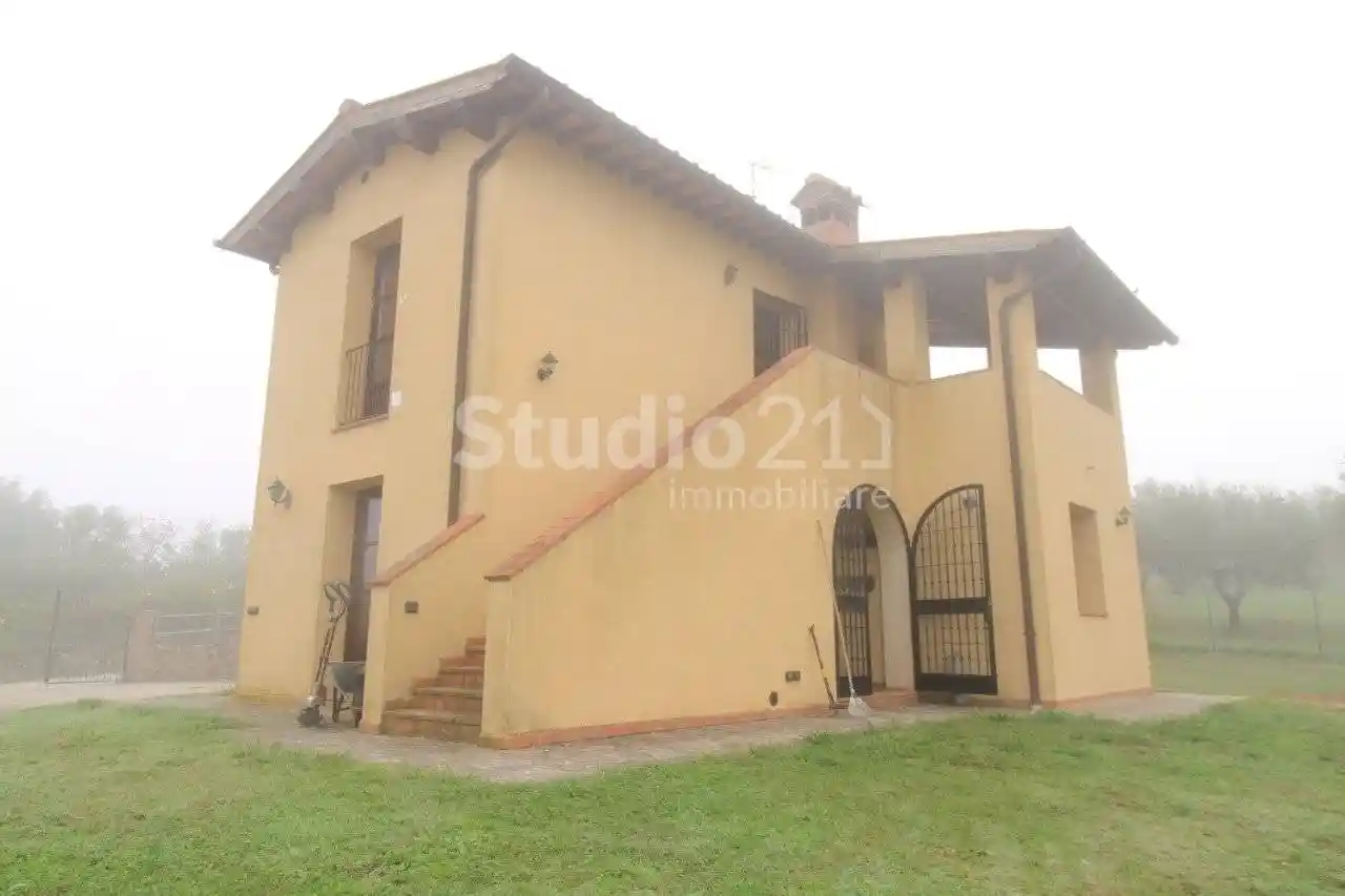 Villa in vendita a Figline e Incisa Valdarno