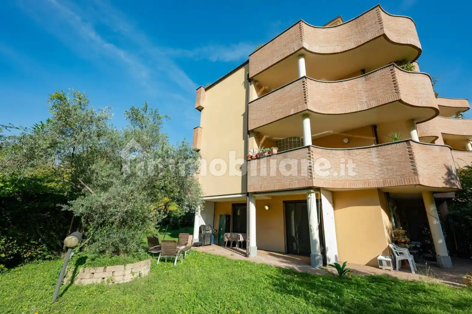 Appartamento in vendita a Legnano