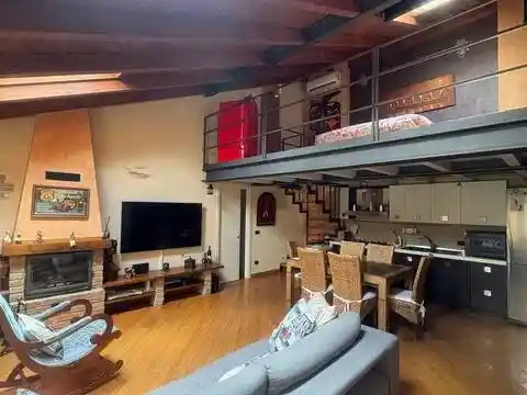 Appartamento in vendita a Piacenza