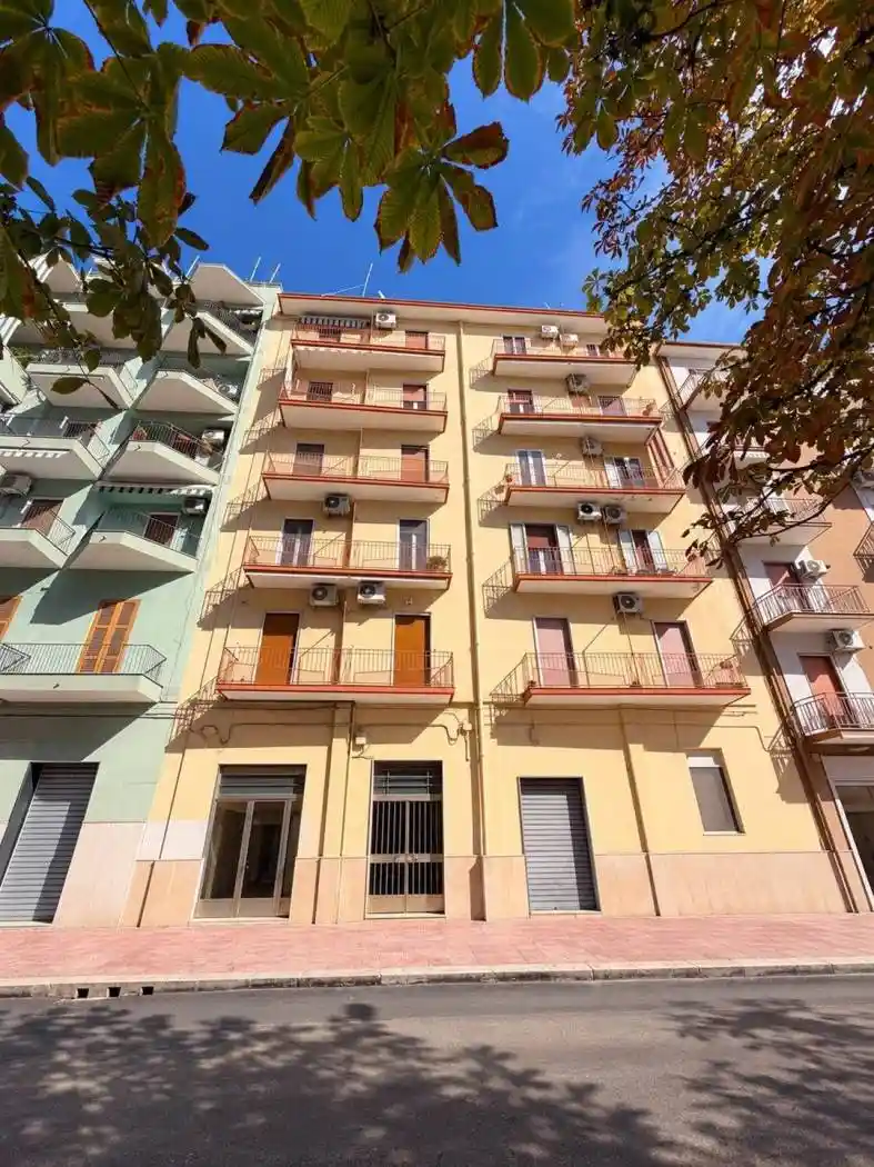 Appartamento in vendita a Taranto