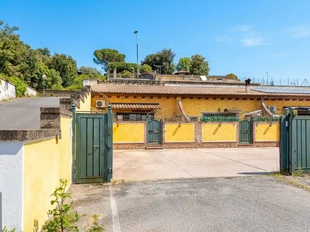 Villetta a schiera in vendita a Anguillara Sabazia