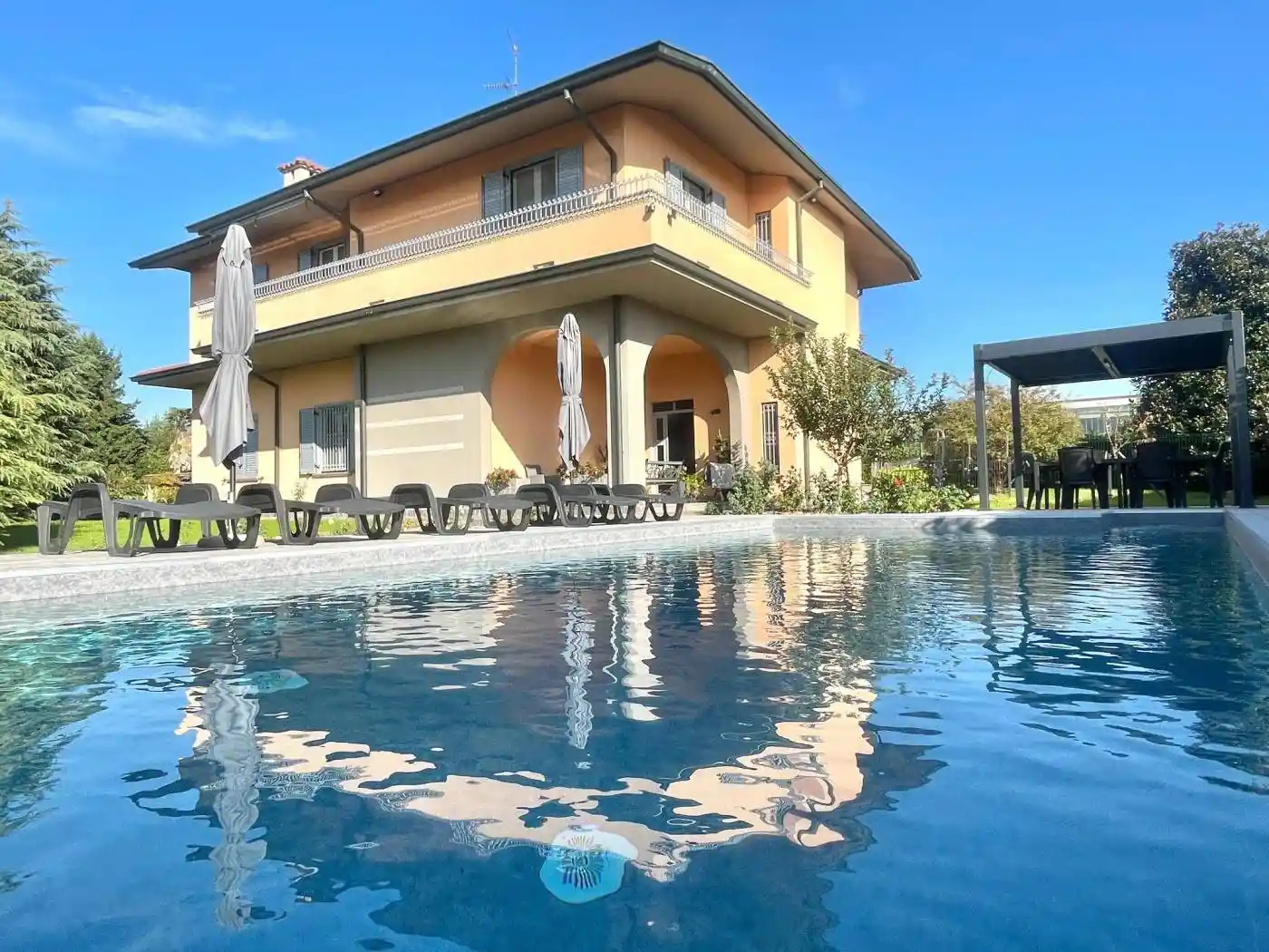 Villa in vendita a Cassano d'Adda