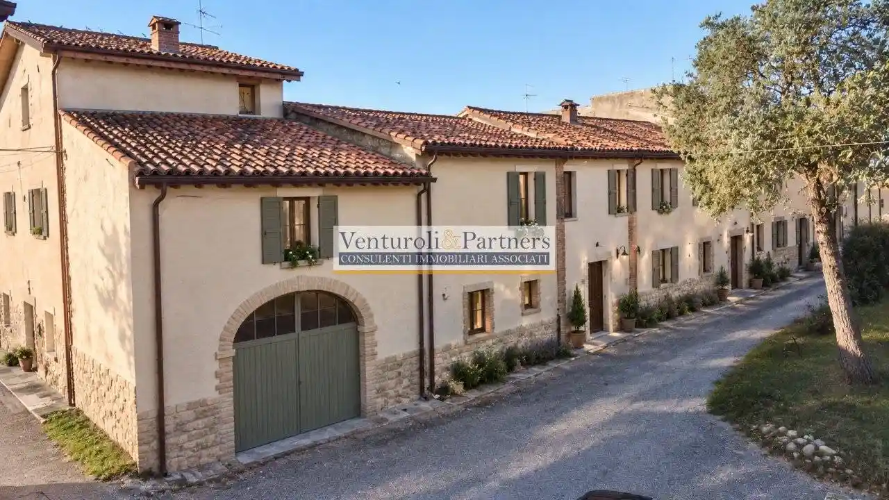 Rustico - Casale in vendita a Cavriana