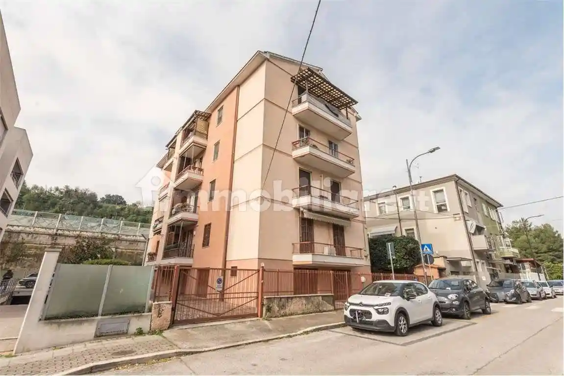 Appartamento in vendita a Pescara