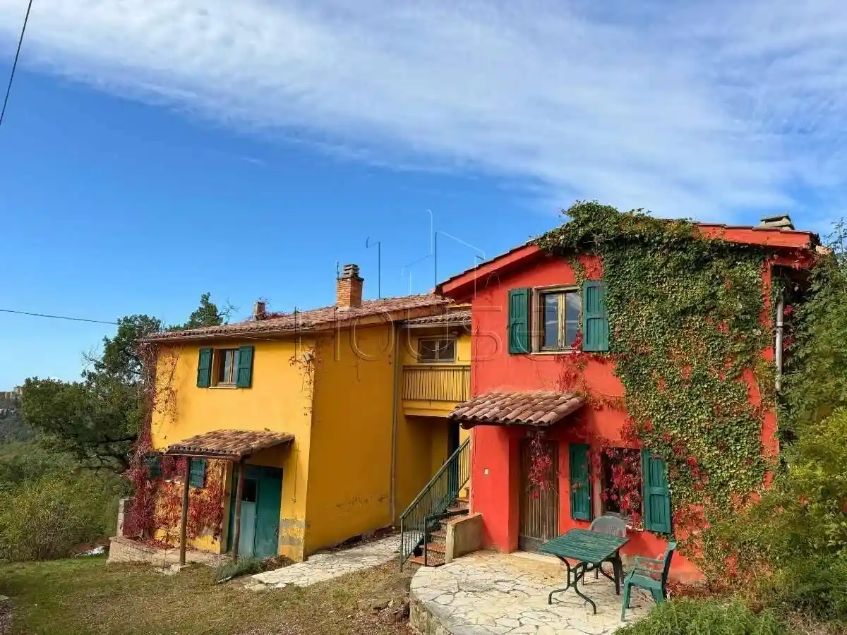 Rustico - Casale in vendita a Umbertide