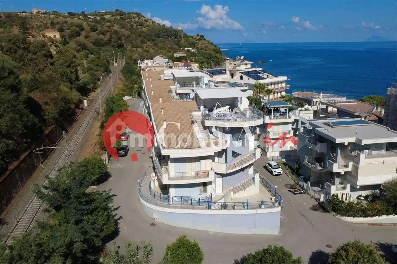Appartamento in vendita a Capo d'Orlando