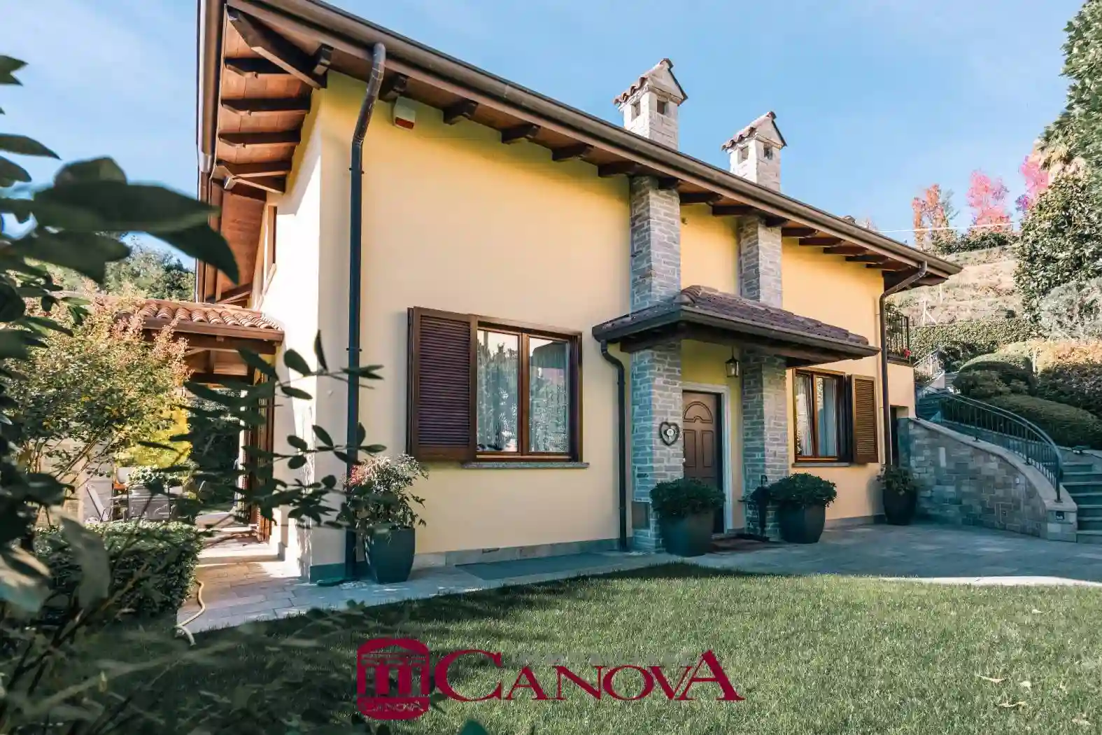 Villa - foto 2