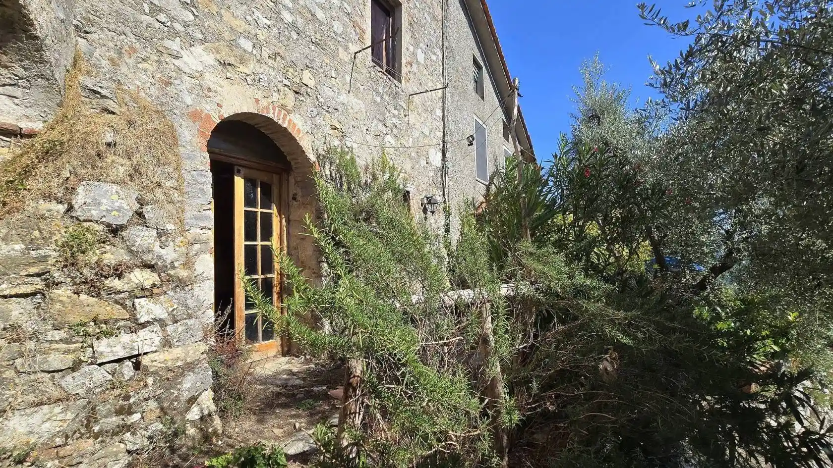 Casa indipendente in vendita a Borgo a Mozzano