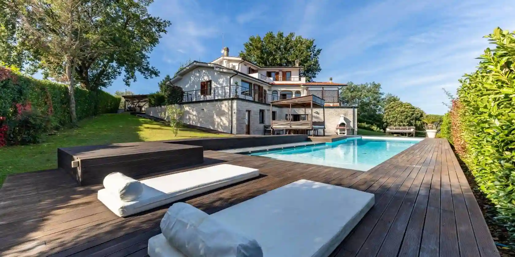 Villa - foto 2