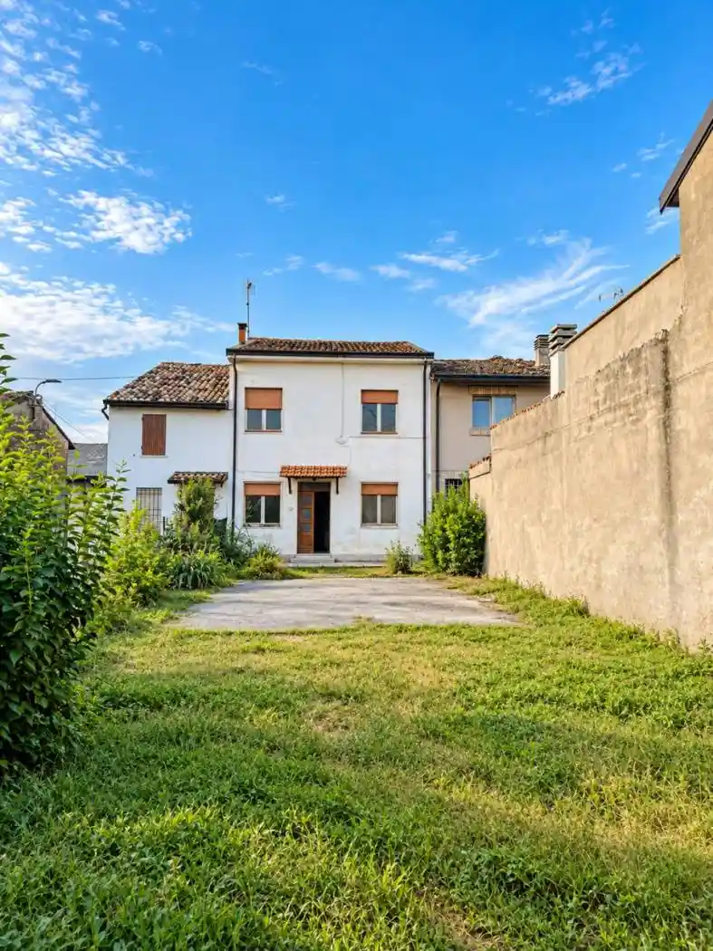 Casa indipendente in vendita a Remedello