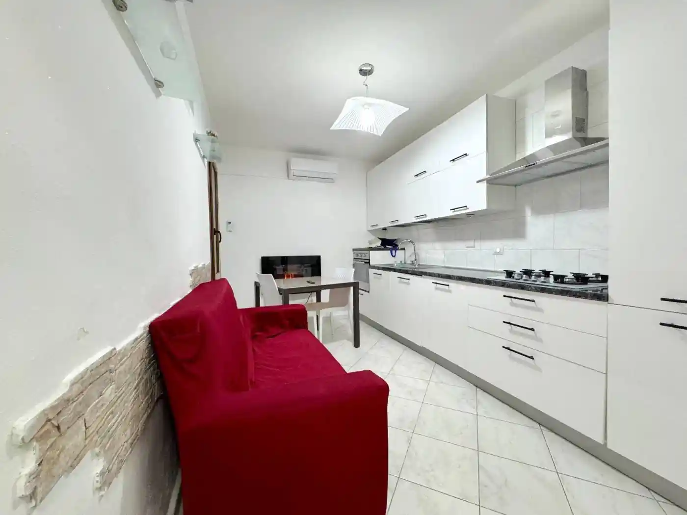Casa indipendente in vendita a Prato
