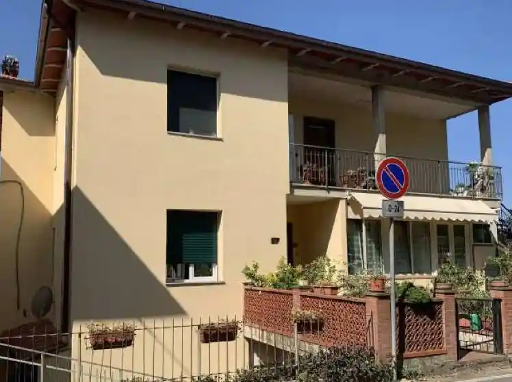 Appartamento in vendita a Reggello