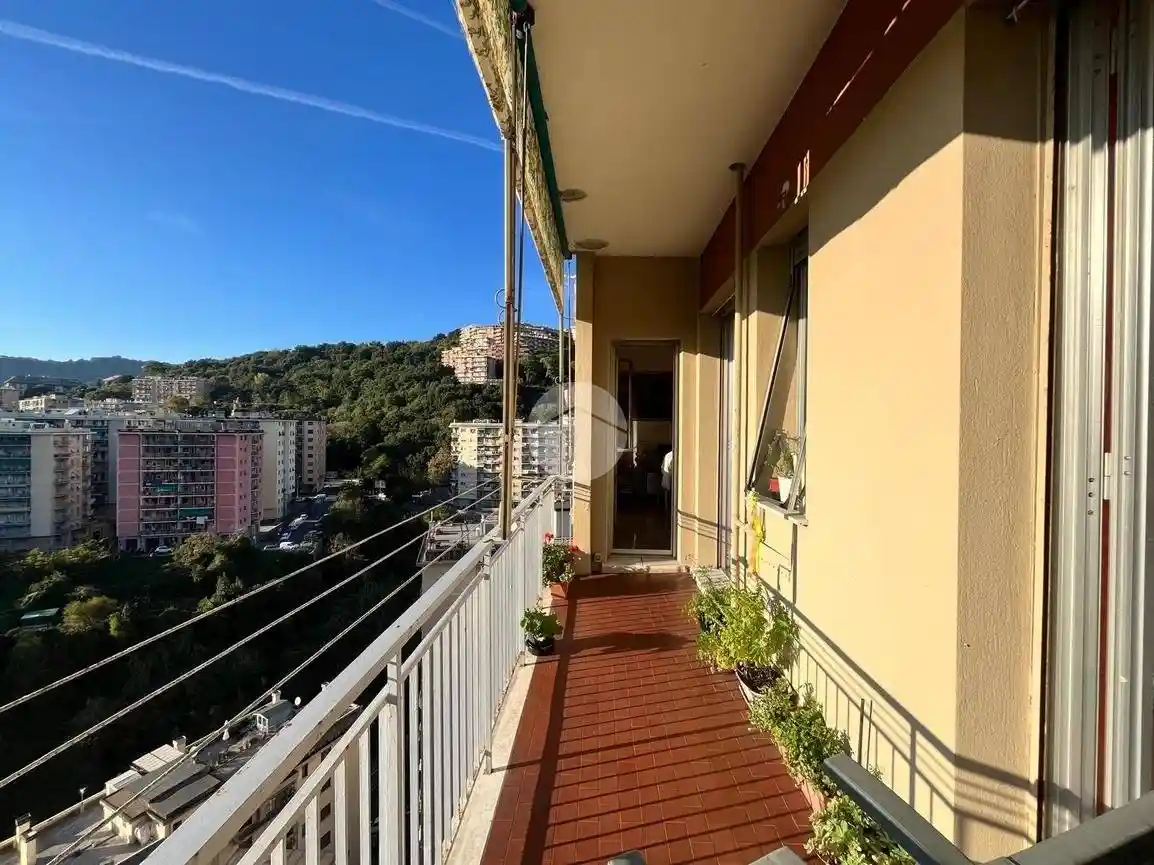 Appartamento in vendita a Genova