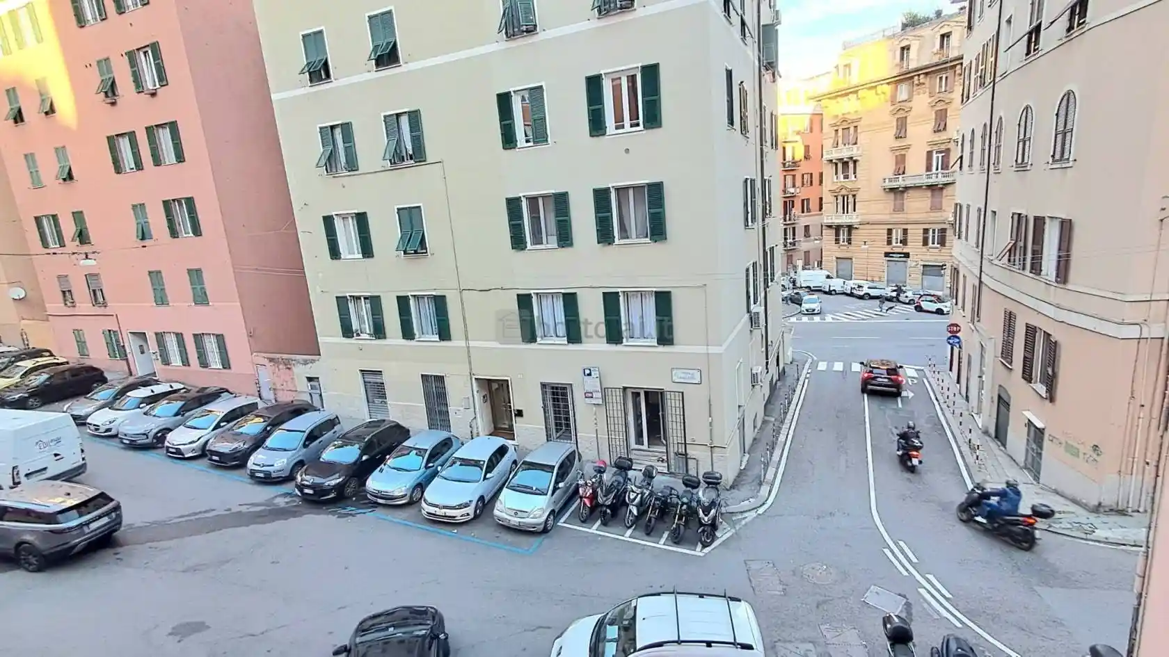 Appartamento in vendita a Genova