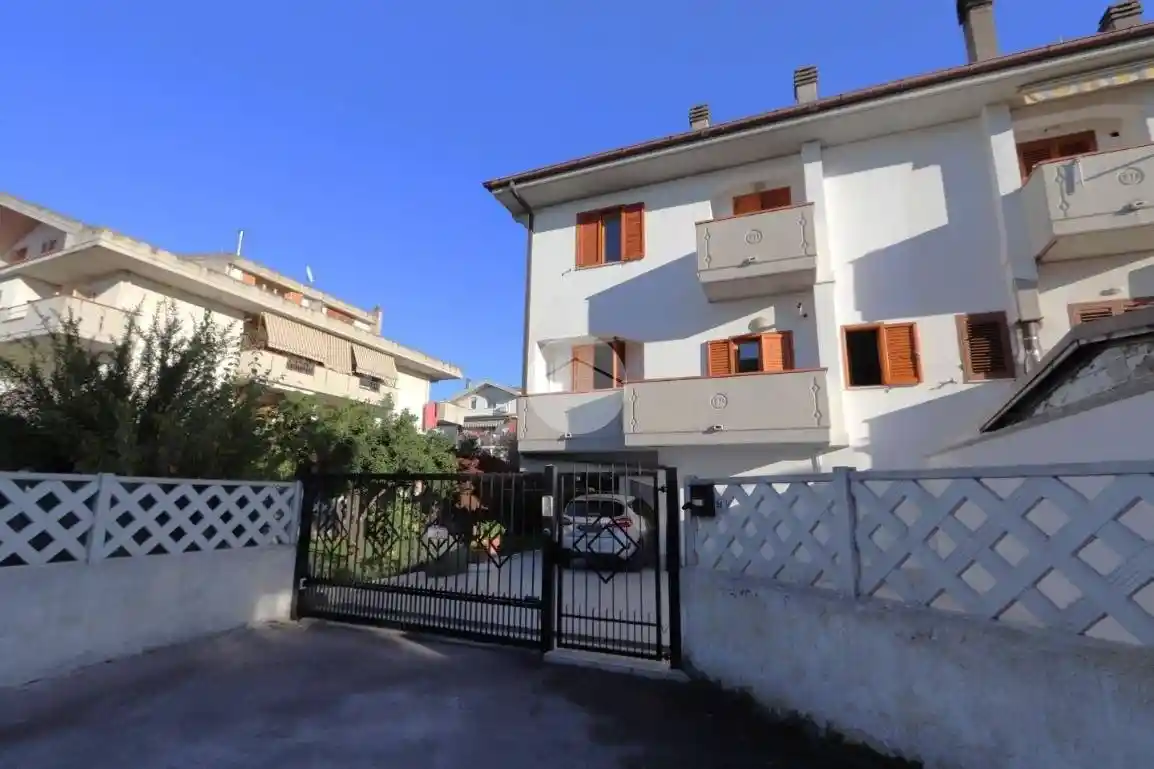 Villa in vendita a Città Sant'Angelo