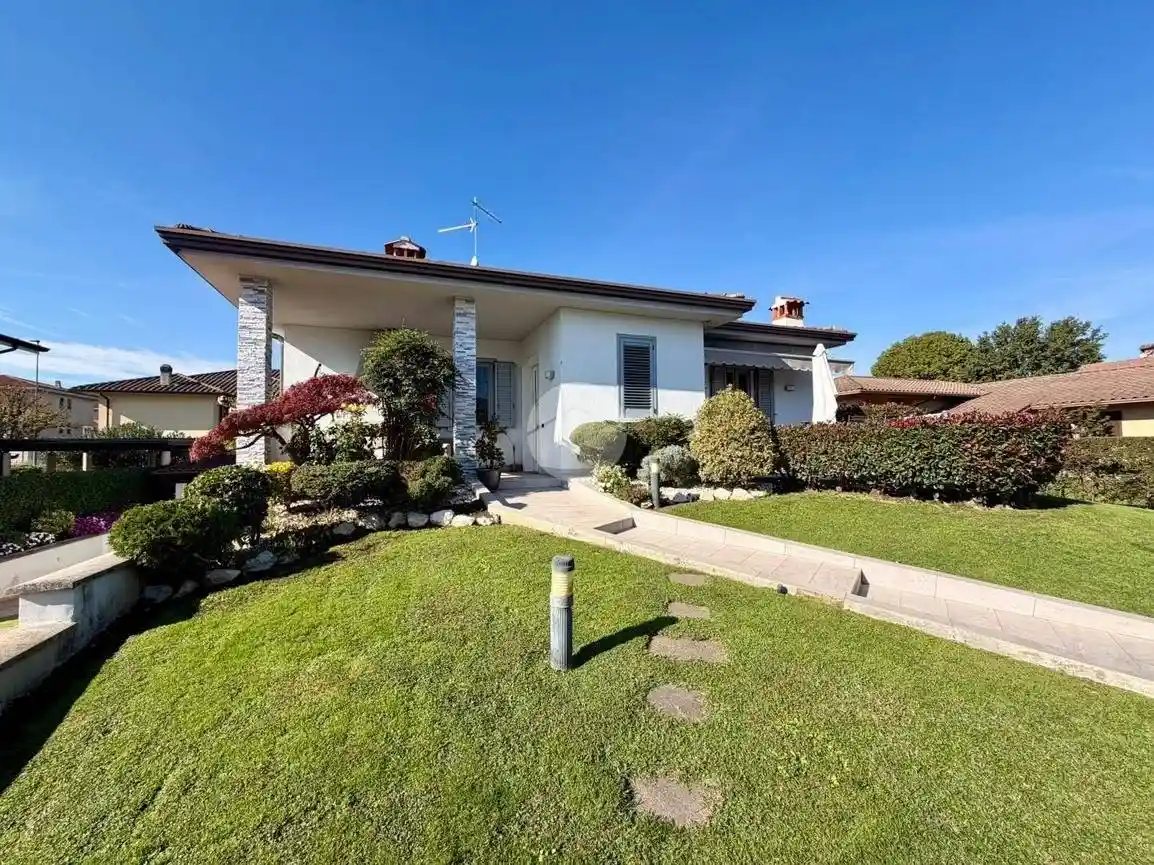 Villa in vendita a Orzinuovi