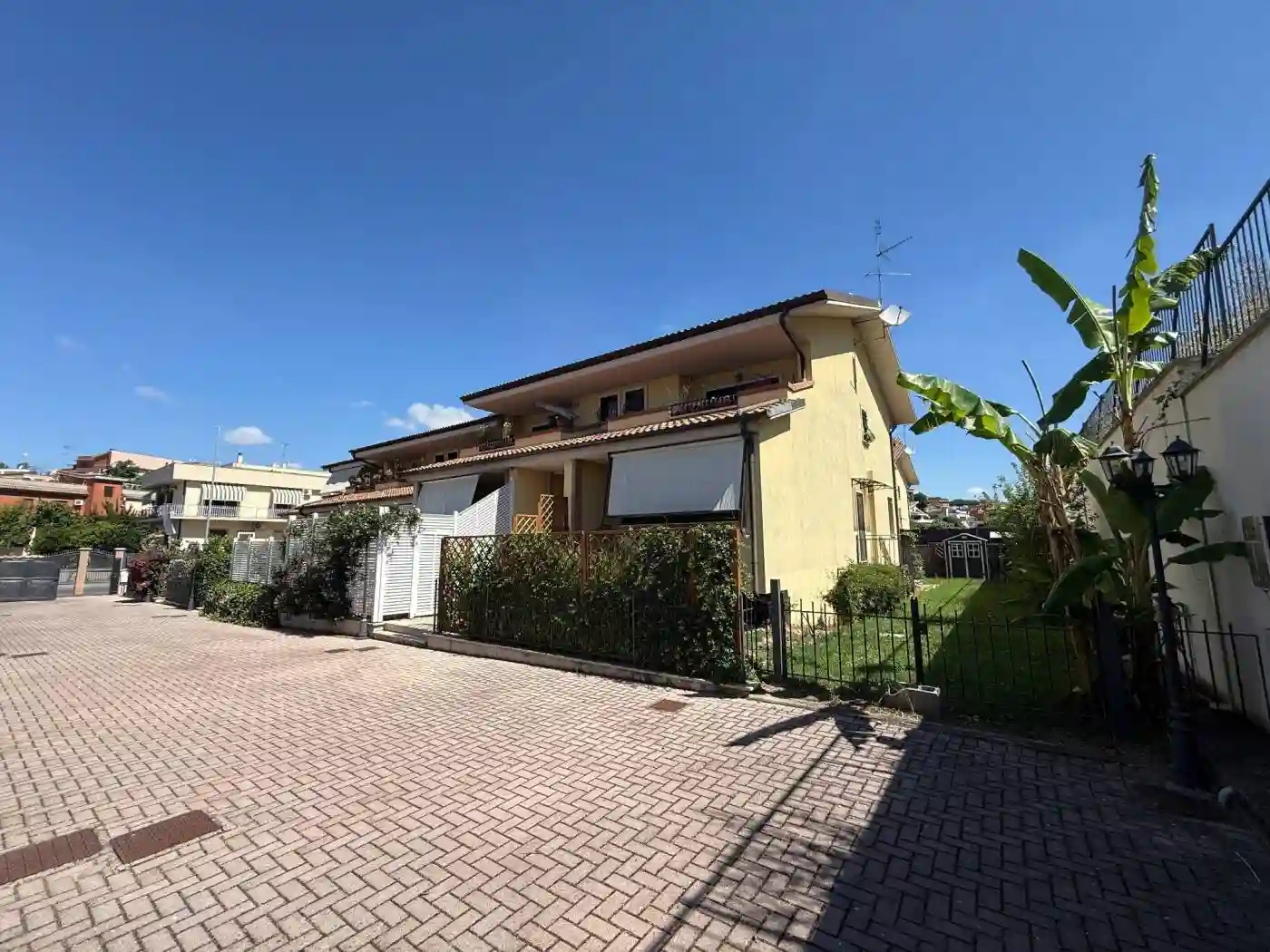 Villa - foto 2