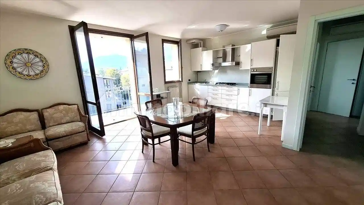 Appartamento in vendita a Rivergaro