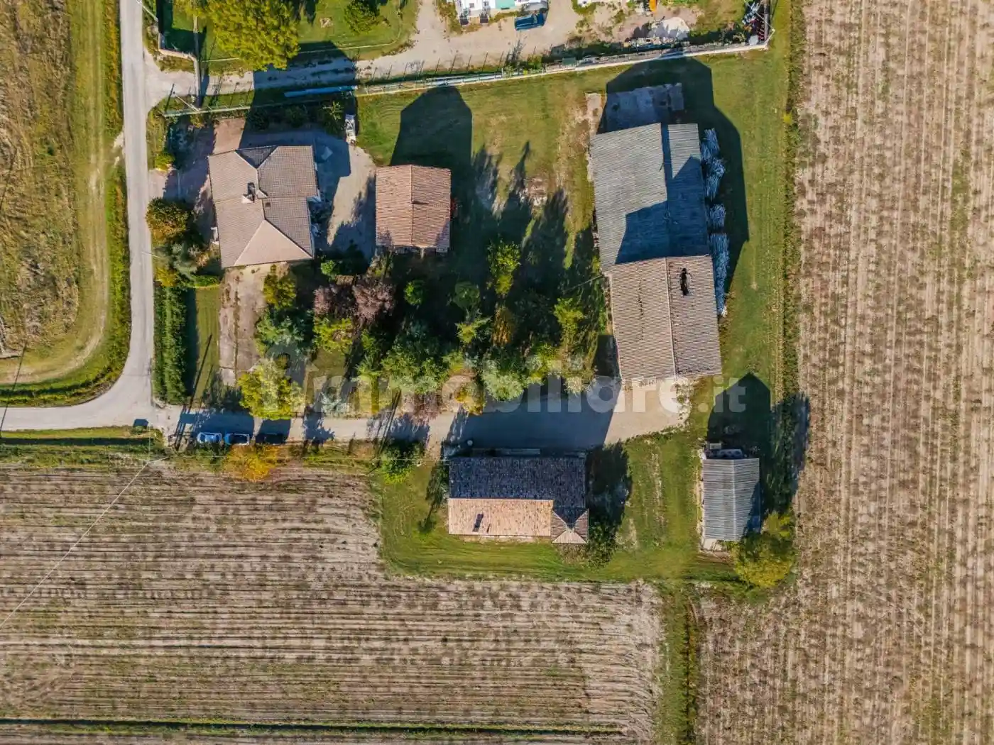 Rustico - Casale in vendita a Bomporto
