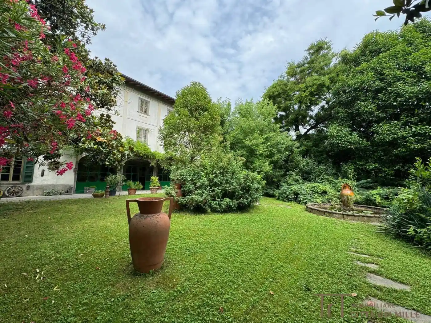 Palazzo - Edificio in vendita a Grumello del Monte