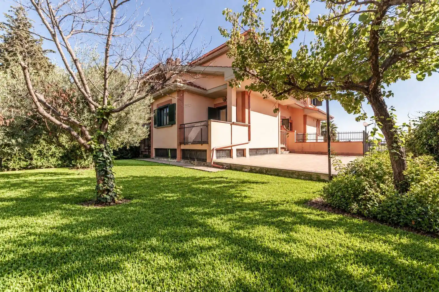 Villa in vendita a Guidonia Montecelio