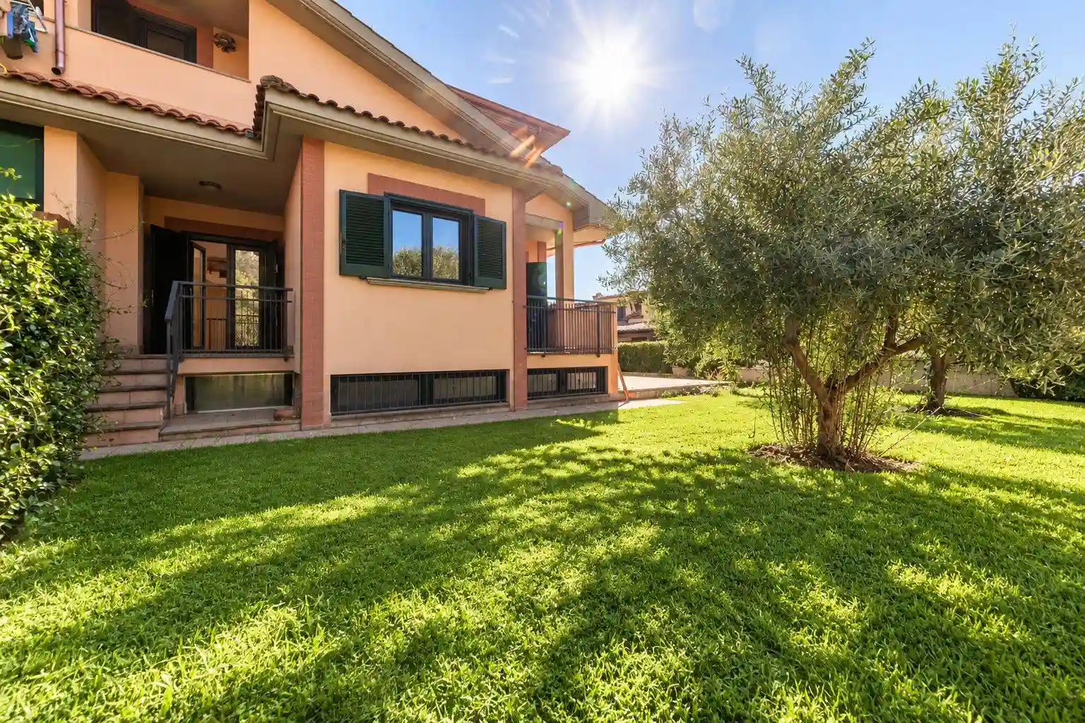 Villa - foto 2