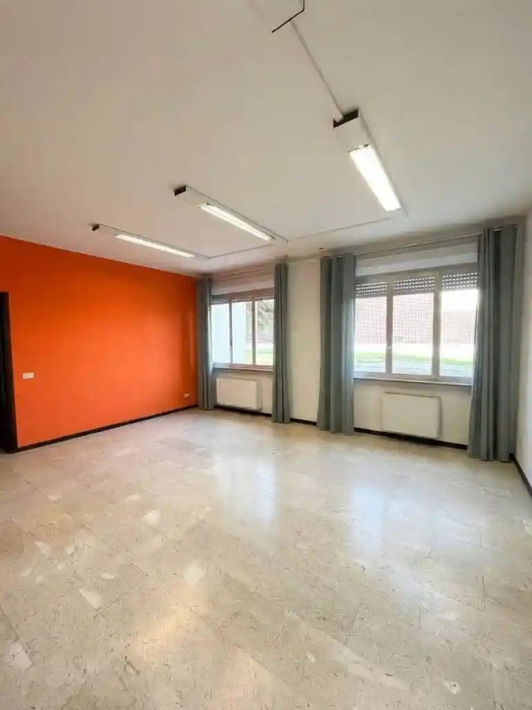 Appartamento in vendita a Piacenza